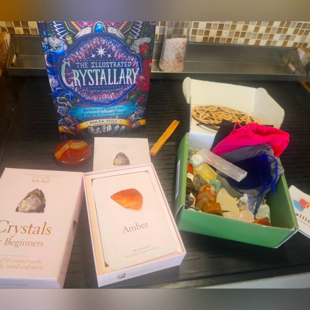 Qallicon Chakra Healing Crystals Set, Crystallary book & cards